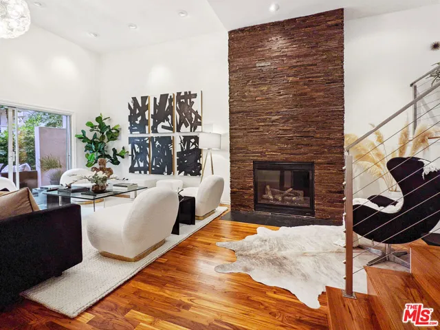 1131 Alta Loma Road 605, West Hollywood, California 90069