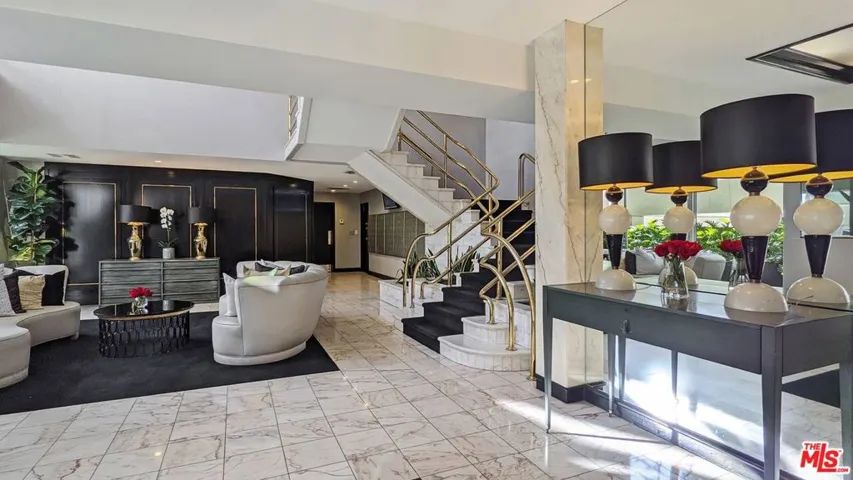 1131 Alta Loma Road 605, West Hollywood, California 90069