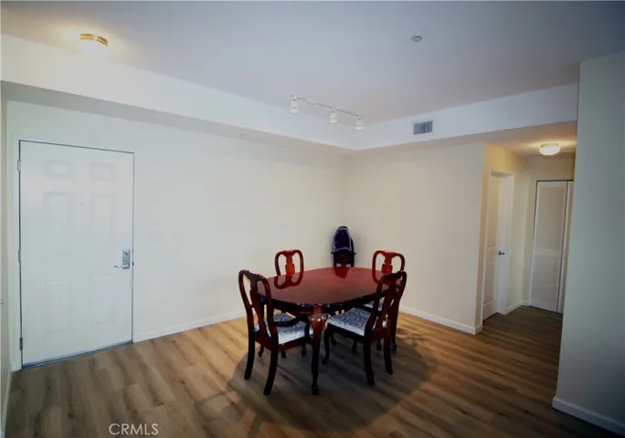 Plenty of space in the dining room area for large tables