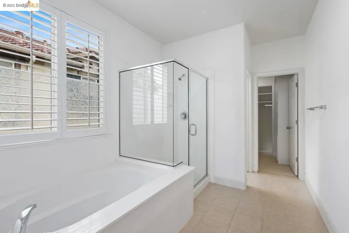 212 Sullivan Way, Hayward, California 94541