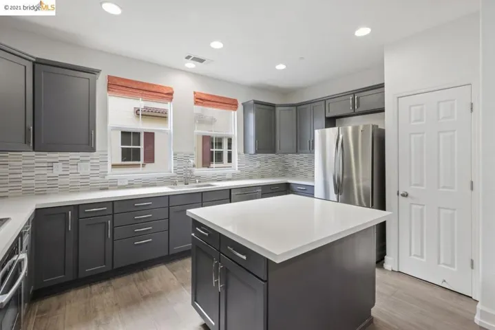 212 Sullivan Way, Hayward, California 94541