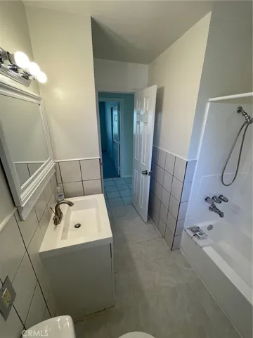 720 Durham Street, La Habra, California 90631