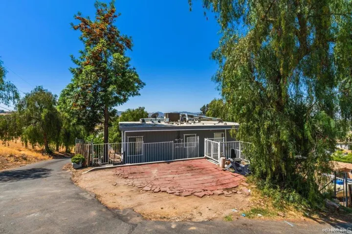 28767 Lodge Drive, Menifee, California 92587