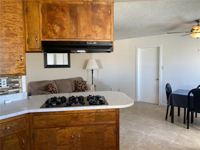 2021 Daisy Lane, Barstow, California 92311