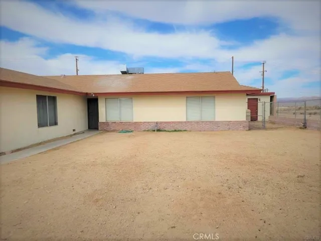 2021 Daisy Lane, Barstow, California 92311