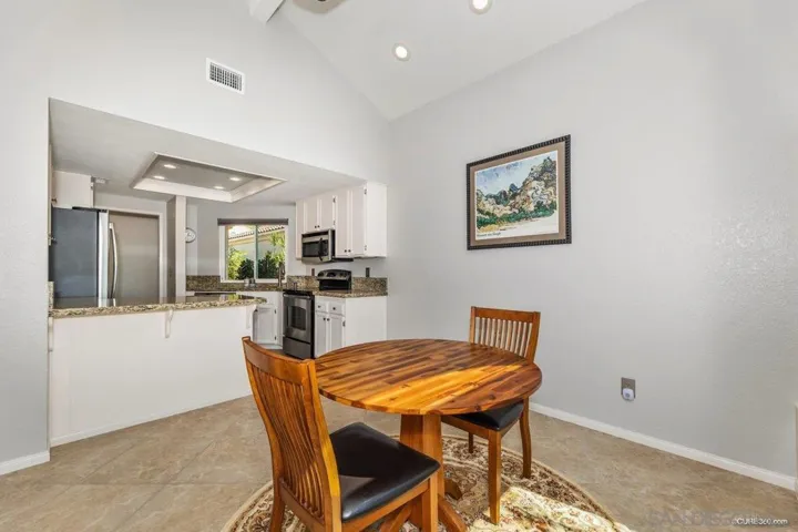 1741 Cypress Point Gln, Escondido, California 92026