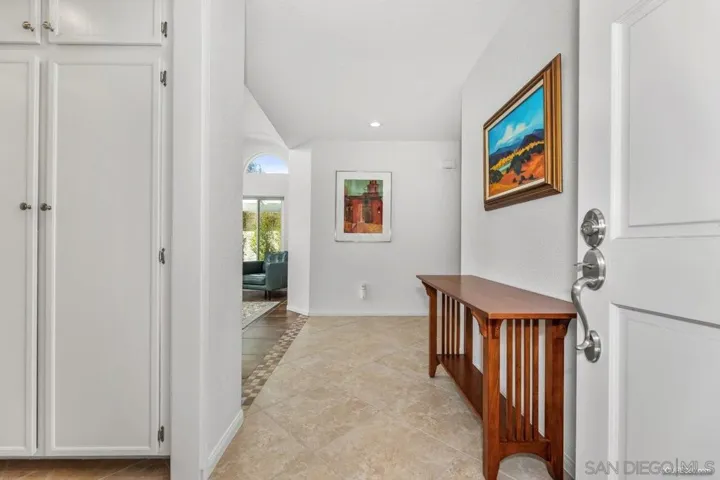 1741 Cypress Point Gln, Escondido, California 92026
