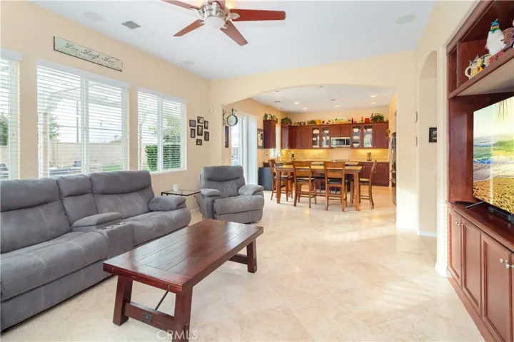 33954 Tuscan Creek Way, Temecula, California 92592