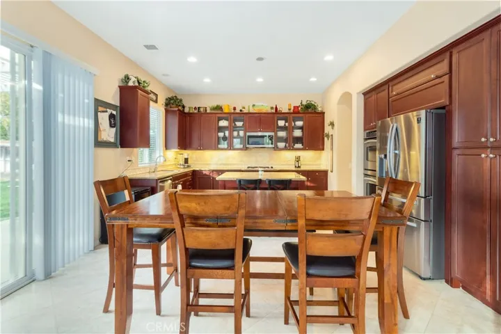 33954 Tuscan Creek Way, Temecula, California 92592