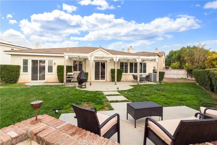 33954 Tuscan Creek Way, Temecula, California 92592