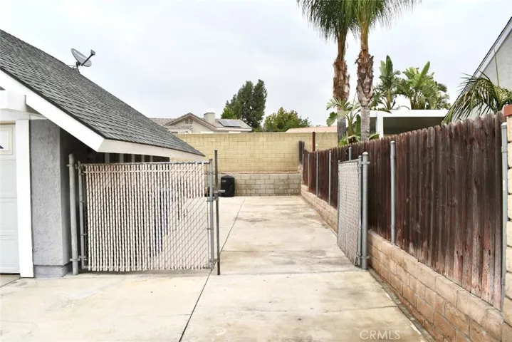 Gated RV, boat, trailer, camper parking.