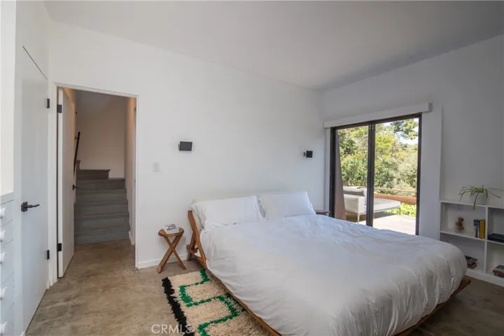 8661 Nash Drive, Los Angeles, California 90046