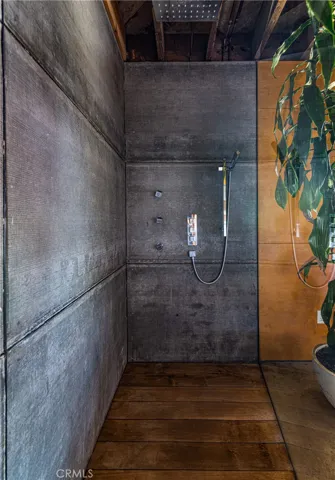 8661 Nash Drive, Los Angeles, California 90046
