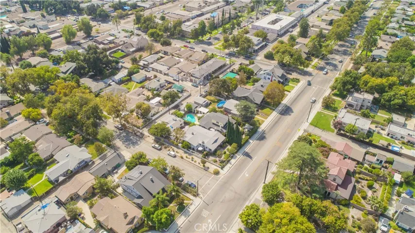 124 W Arrow Hwy, Upland, California 91786