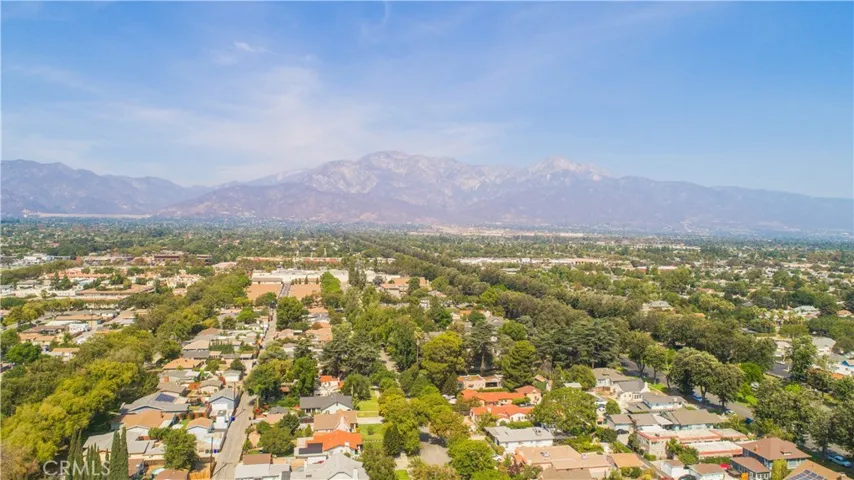 124 W Arrow Hwy, Upland, California 91786