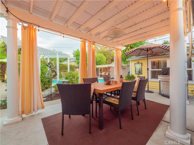 124 W Arrow Hwy, Upland, California 91786