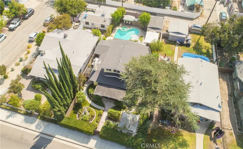 124 W Arrow Hwy, Upland, California 91786