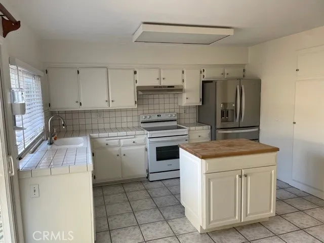 4247 Via Largo, Cypress, California 90630