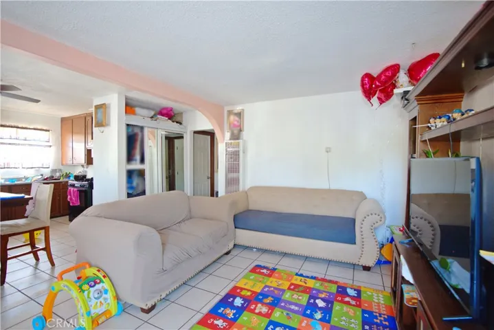 10829 Elliott Avenue, El Monte, California 91733