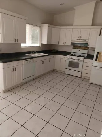 48959 Buena Vista Drive, Morongo Valley, California 92256