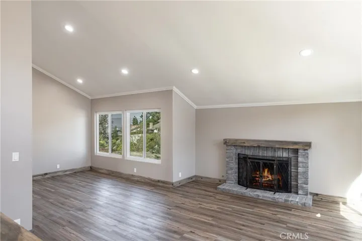 Family room into Dining room