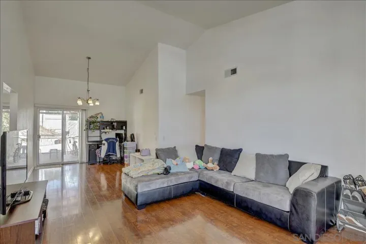 11361 Avenger Avenue, San Diego, California 92126