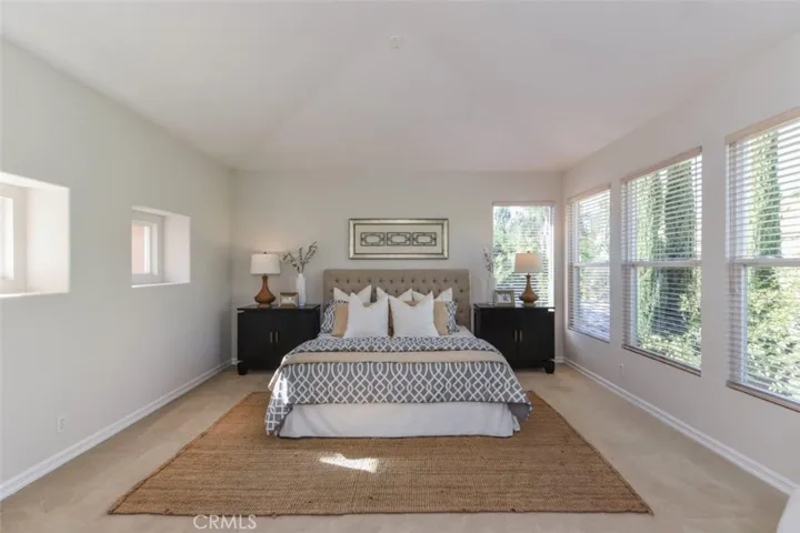 11 Trailwood, Irvine, California 92620