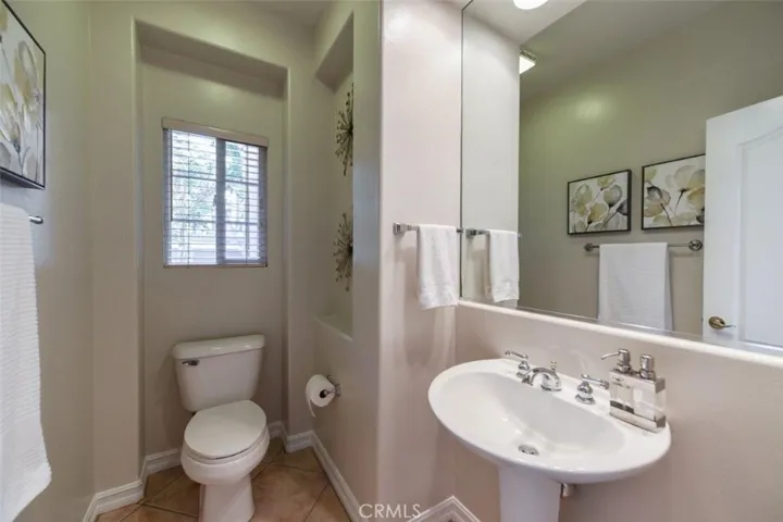 11 Trailwood, Irvine, California 92620