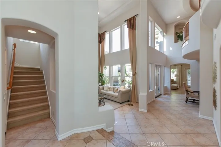11 Trailwood, Irvine, California 92620