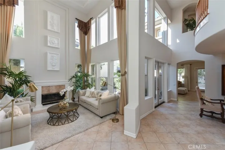 11 Trailwood, Irvine, California 92620