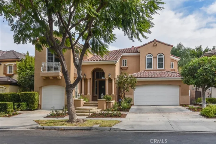 11 Trailwood, Irvine, California 92620