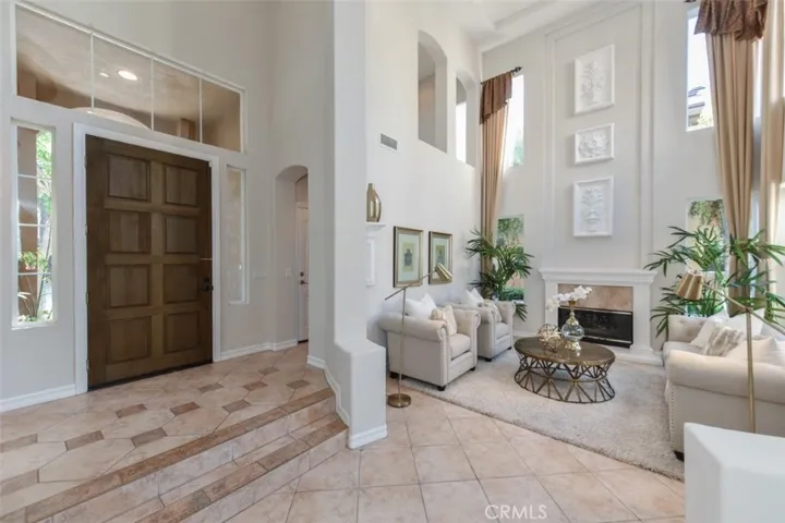 11 Trailwood, Irvine, California 92620