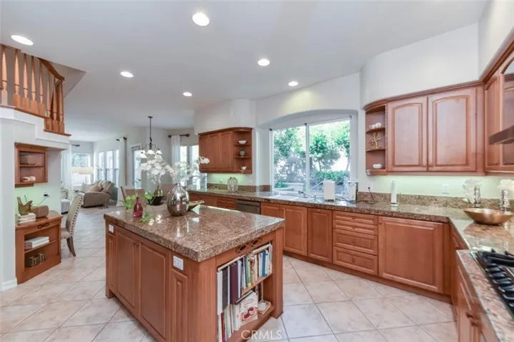 11 Trailwood, Irvine, California 92620