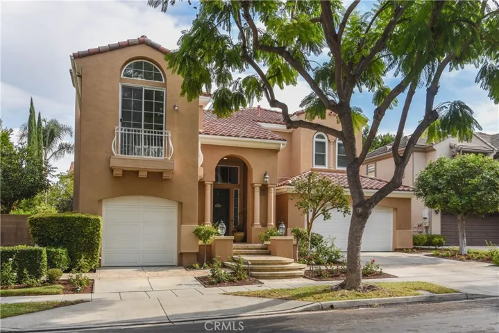 11 Trailwood, Irvine, California 92620
