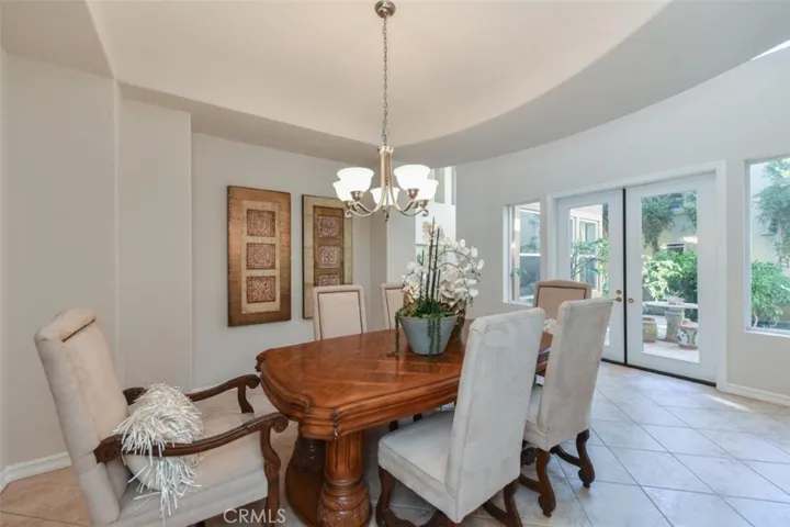 11 Trailwood, Irvine, California 92620