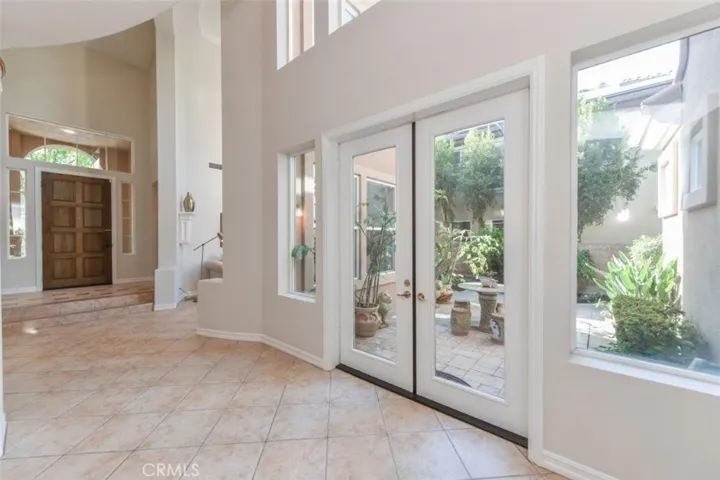 11 Trailwood, Irvine, California 92620