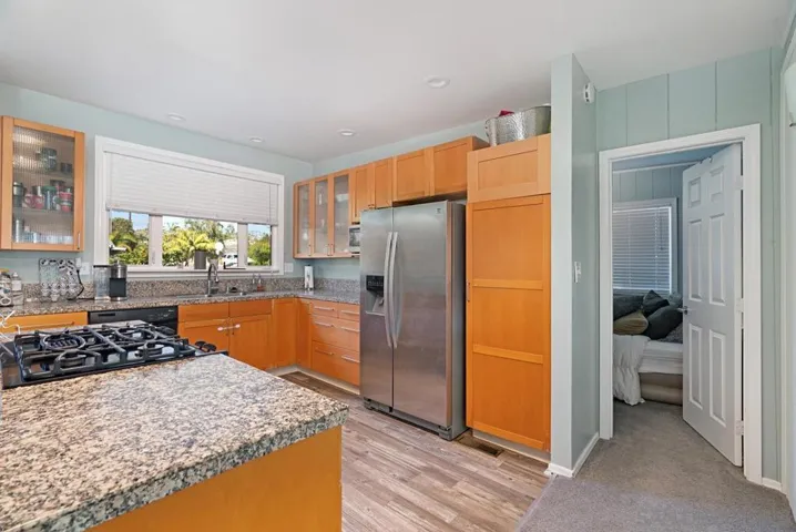 1291 Las Flores Dr, Carlsbad, California 92008