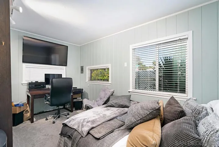 1291 Las Flores Dr, Carlsbad, California 92008