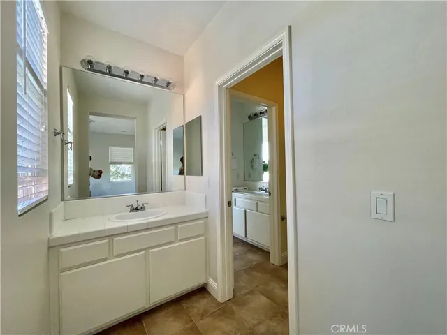 27657 Cobblestone Court, Valencia, California 91354