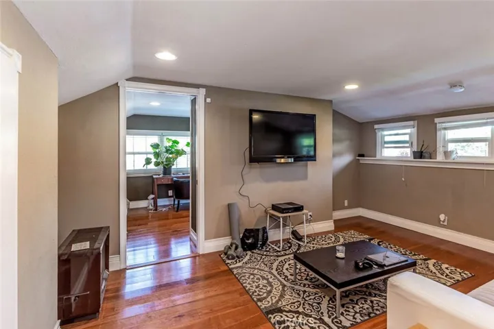 70 Hawthorne Way, San Jose, California 95110
