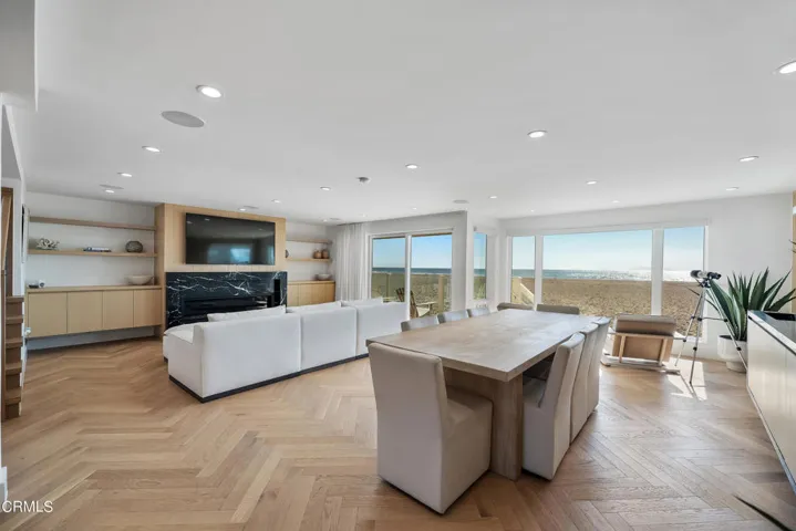 817 Ocean Dr MLS-1