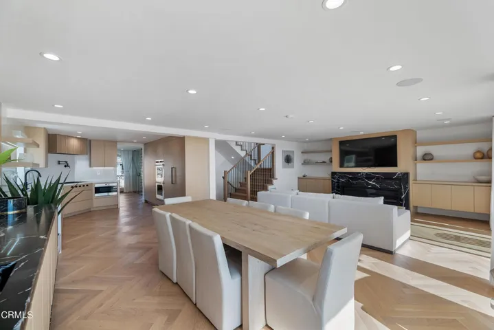 817 Ocean Dr MLS-13
