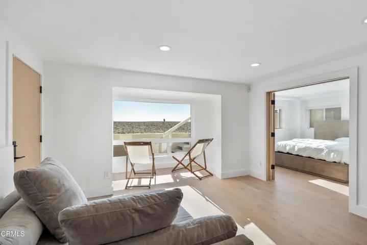 817 Ocean Dr MLS-28