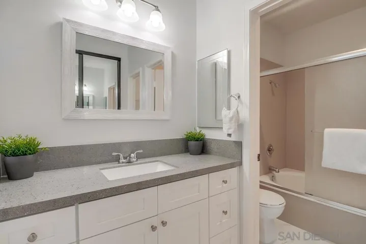5845 Friars Rd. #1207, San Diego, California 92110