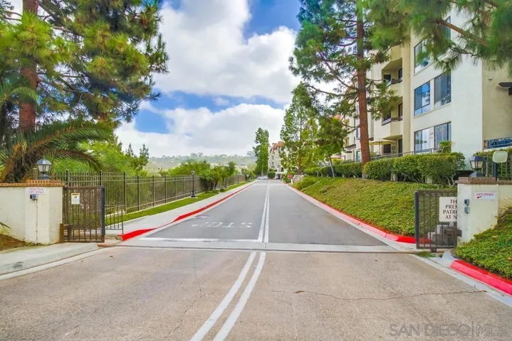 5845 Friars Rd. #1207, San Diego, California 92110