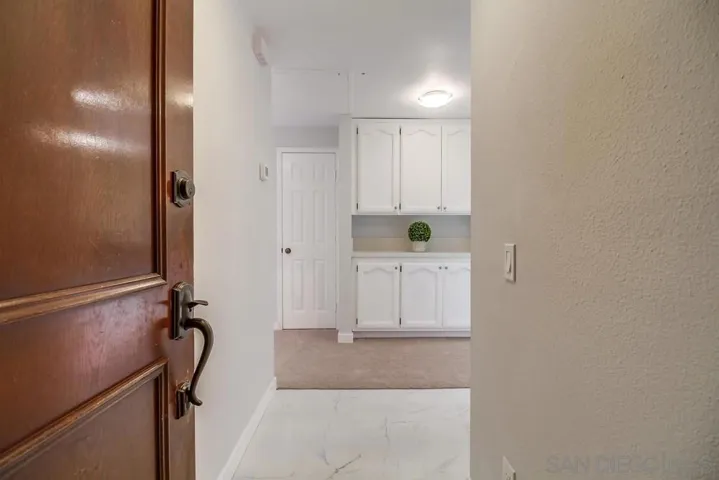 5845 Friars Rd. #1207, San Diego, California 92110