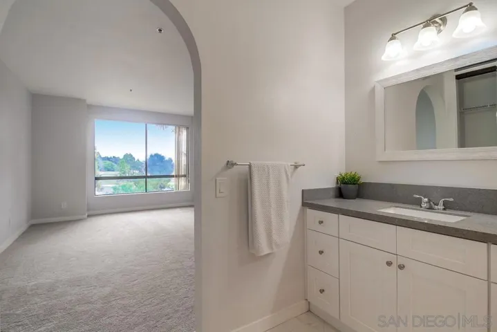 5845 Friars Rd. #1207, San Diego, California 92110