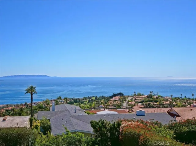 6452 Chartres Drive, Rancho Palos Verdes, California 90275