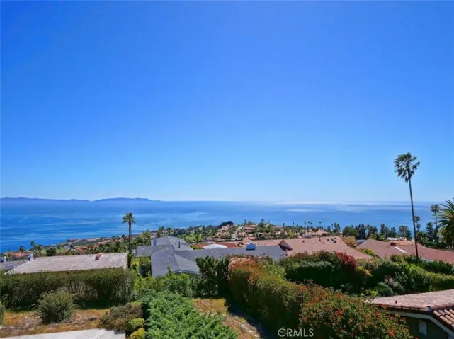 6452 Chartres Drive, Rancho Palos Verdes, California 90275