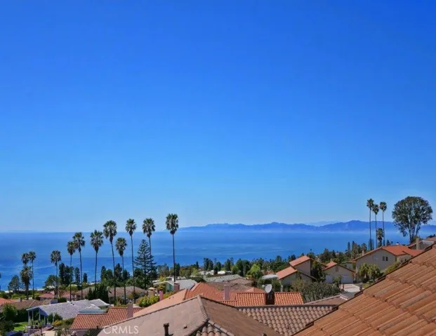 6452 Chartres Drive, Rancho Palos Verdes, California 90275